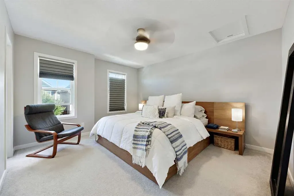 63 Masters Manor SE