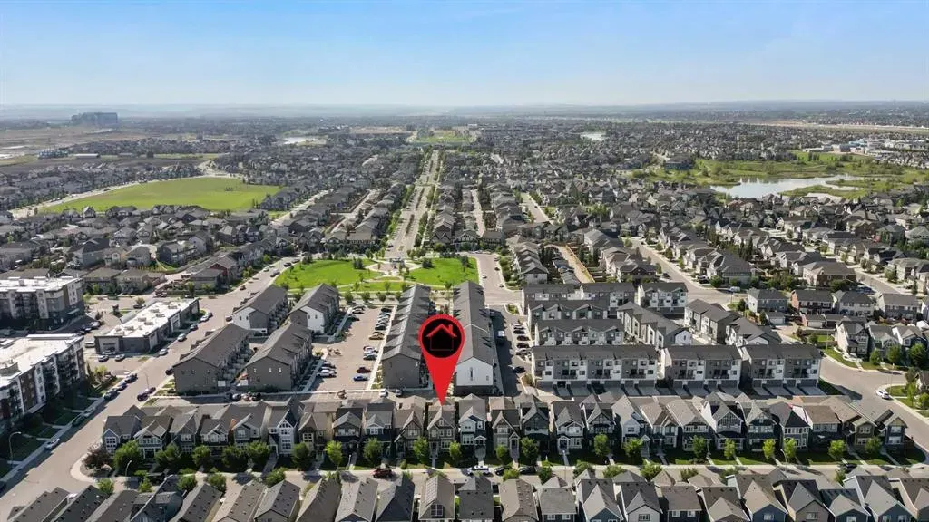 63 Masters Manor SE