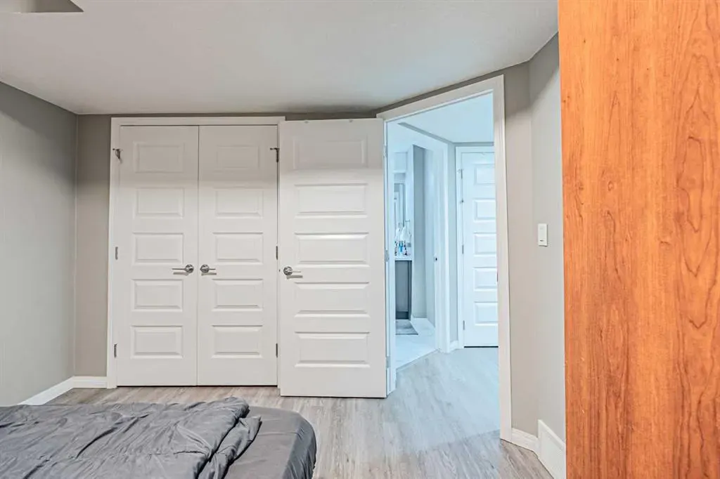 145 Corner Ridge Mews NE