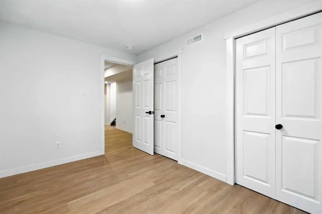 3 Stanhope Avenue