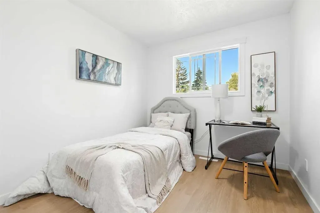 3 Stanhope Avenue