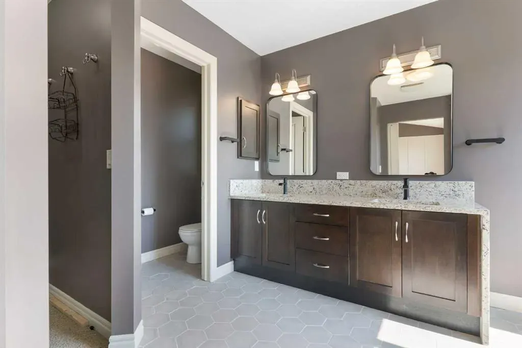 64 Sage Berry Road NW