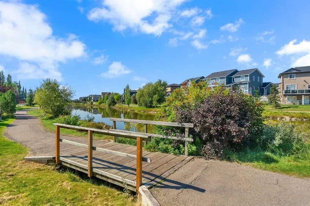 156 Canoe Drive SW, #6