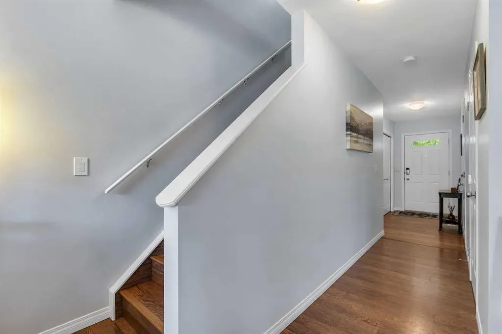 156 Canoe Drive SW, #6
