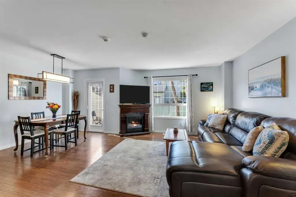 156 Canoe Drive SW, #6