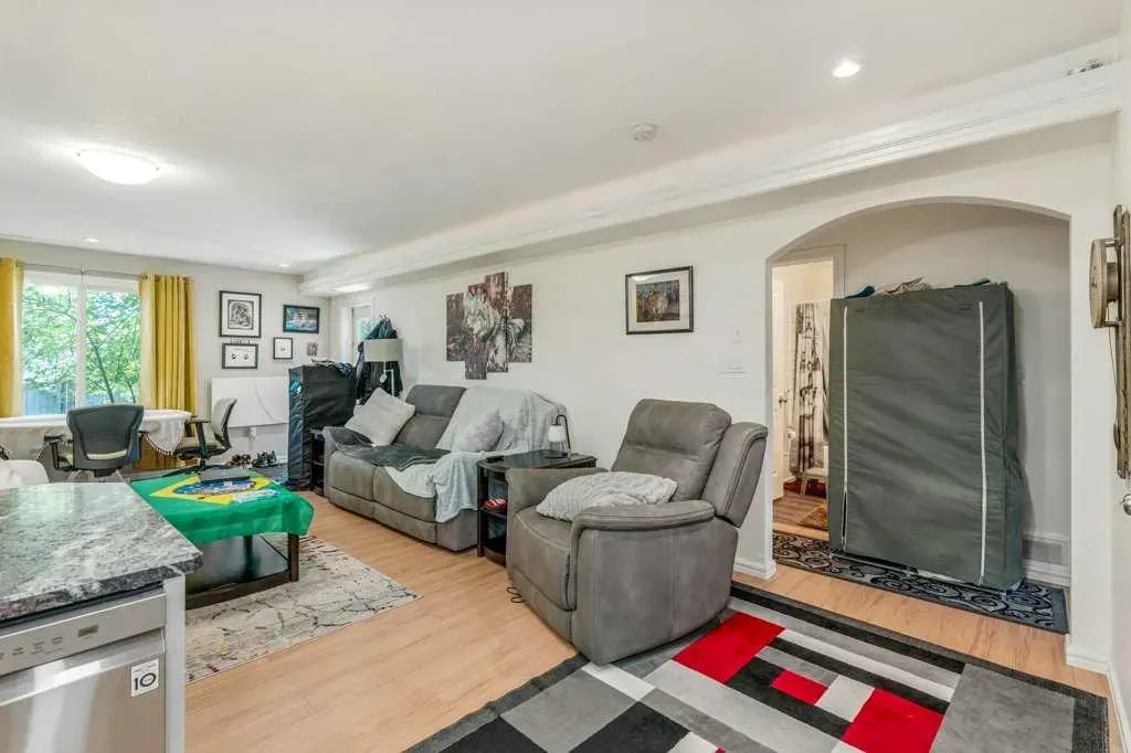 214 Mt Sundance Crescent