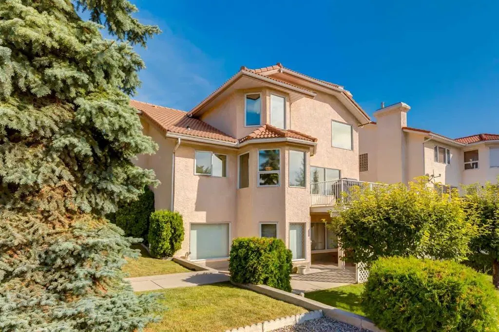 180 Edgevalley Circle NW