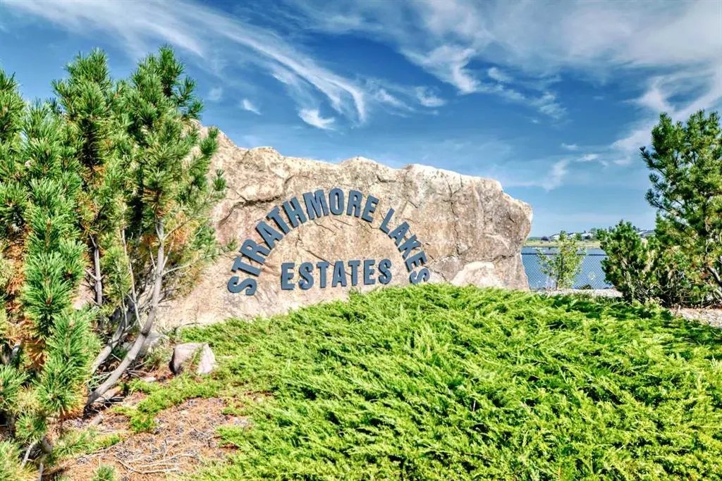 1005A Westmount Drive, #102