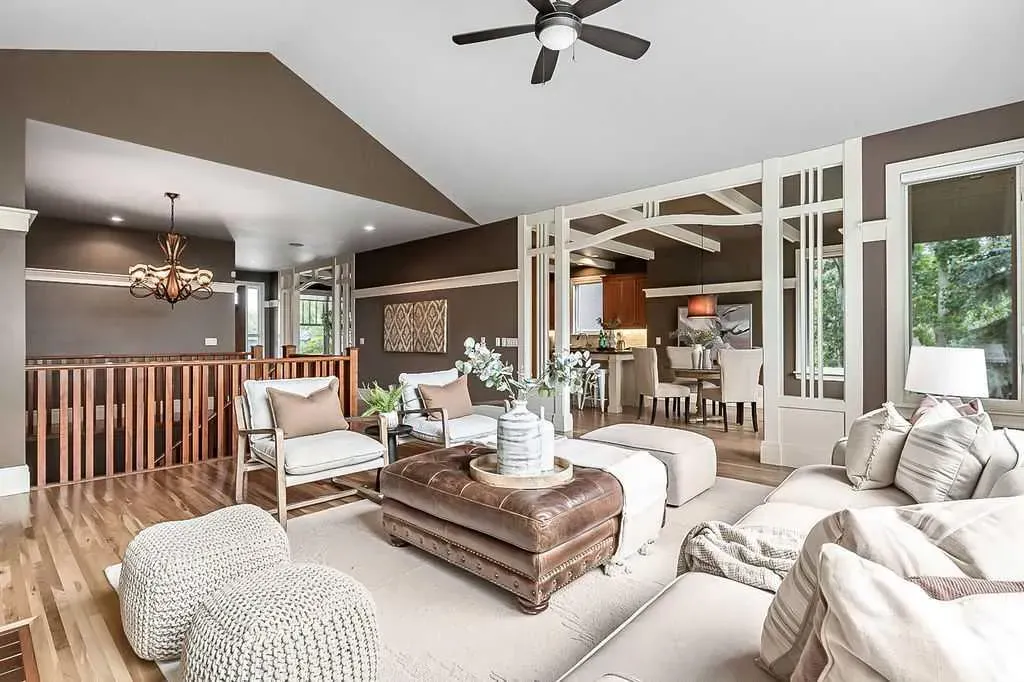 35 Summit Pointe Drive