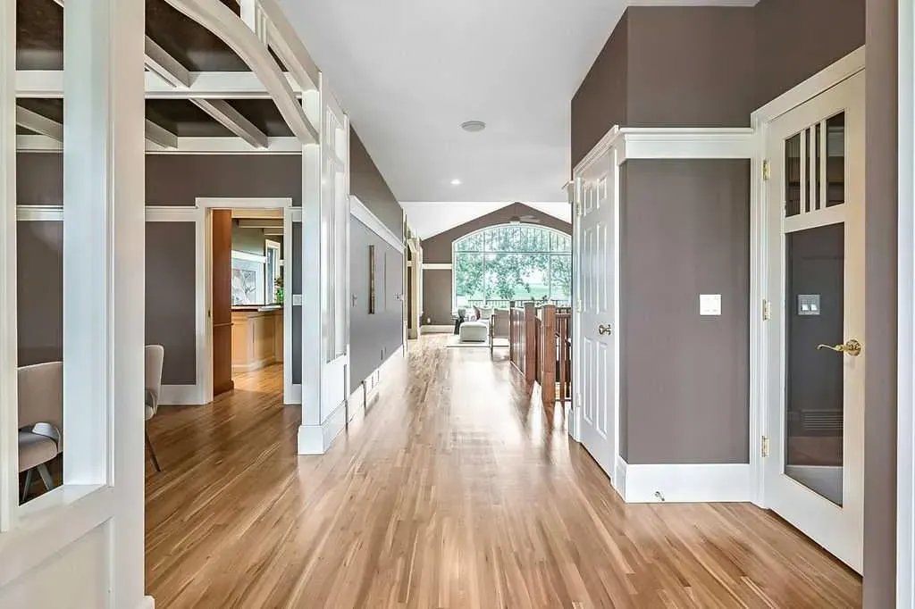 35 Summit Pointe Drive