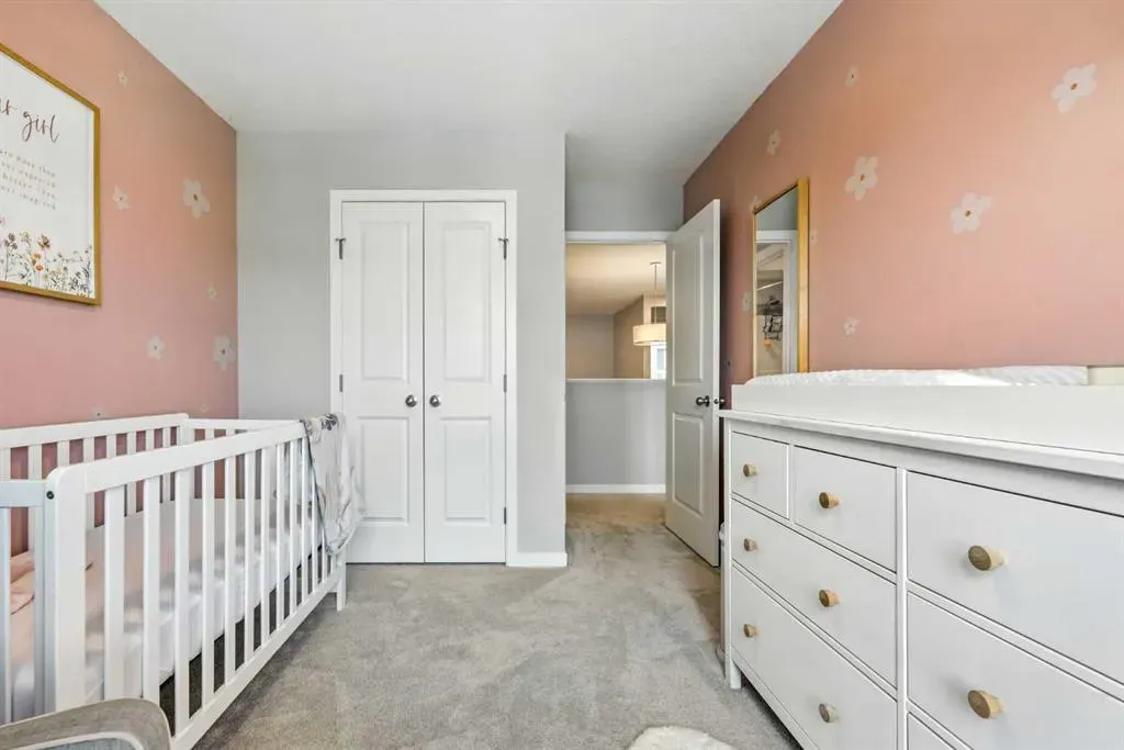 66 Magnolia Terrace SE