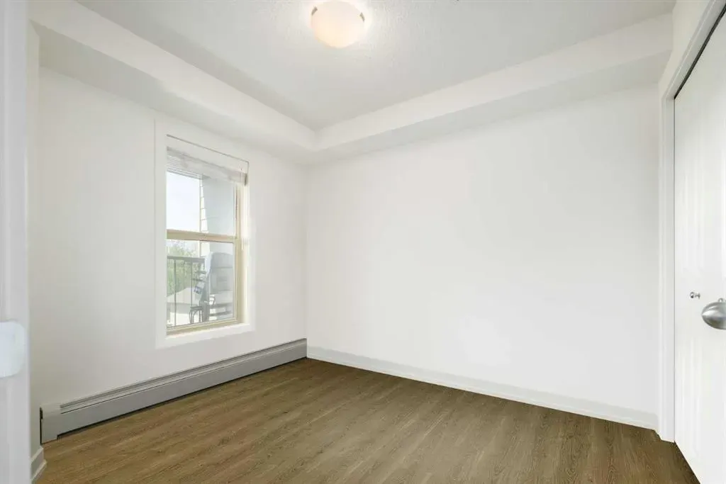 625 Glenbow Drive, #1211