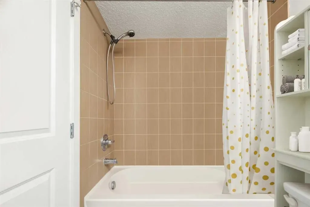 625 Glenbow Drive, #1211