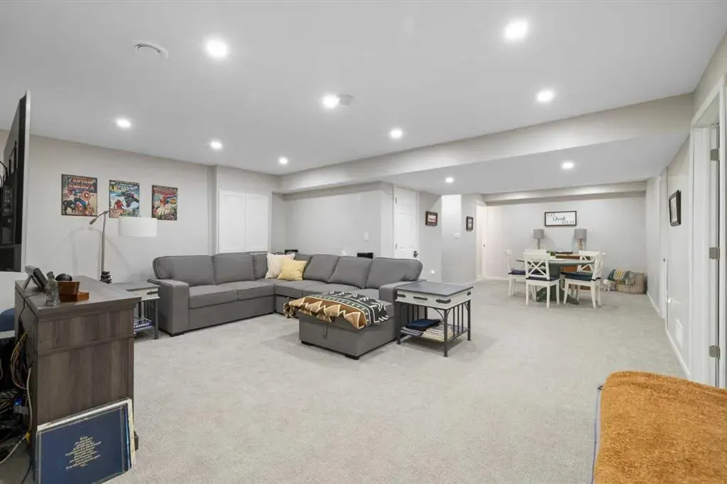 2136 Reunion Boulevard NW
