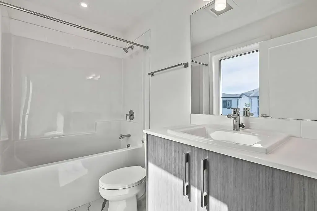 1862 Cornerstone Boulevard NE, #405