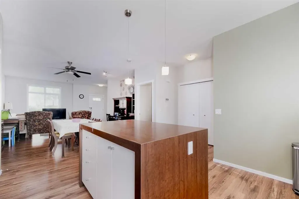 300 Evanscreek Court, #152