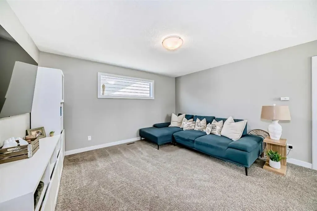 100 Sundown Grove
