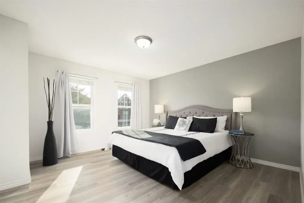 232 Mckenzie Towne Link SE