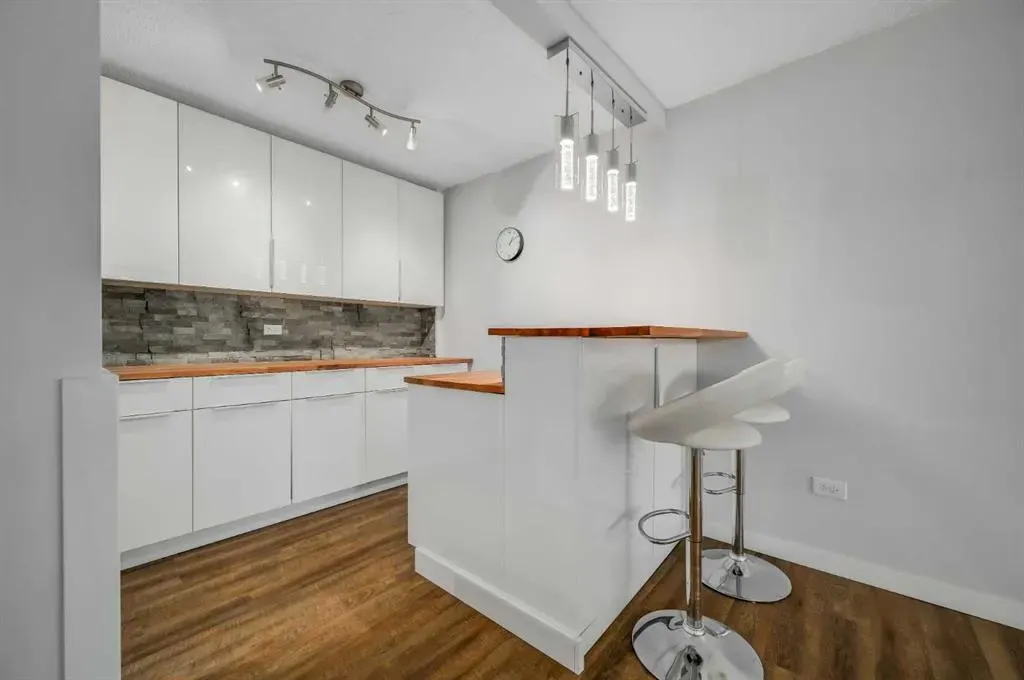 1620 8 Avenue NW, #273