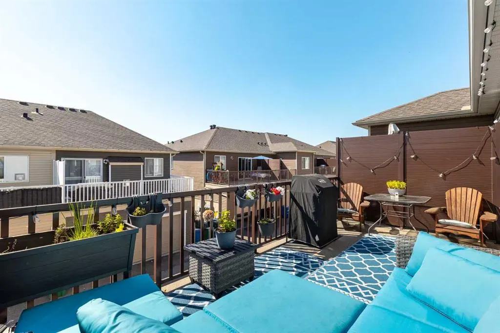 203 Windford Crescent SW
