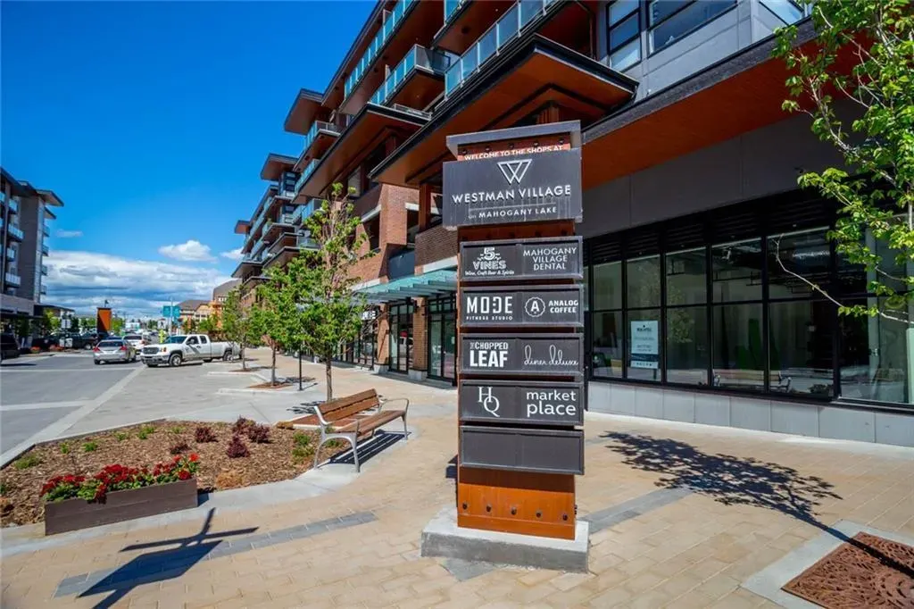 11 Mahogany Circle SE, #104