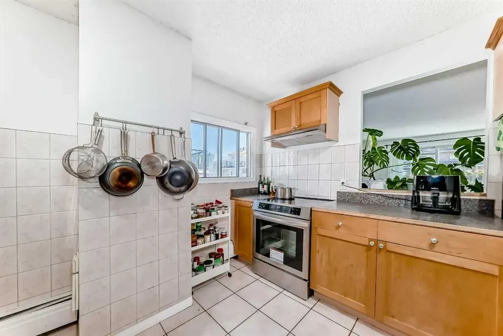 1334 12 Avenue SW, #601