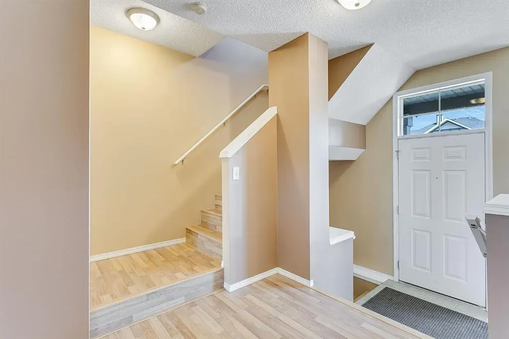 224 Mckenzie Towne Link SE