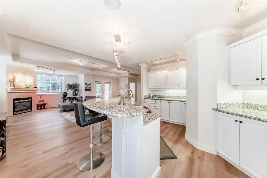 60 24 Avenue SW, #115