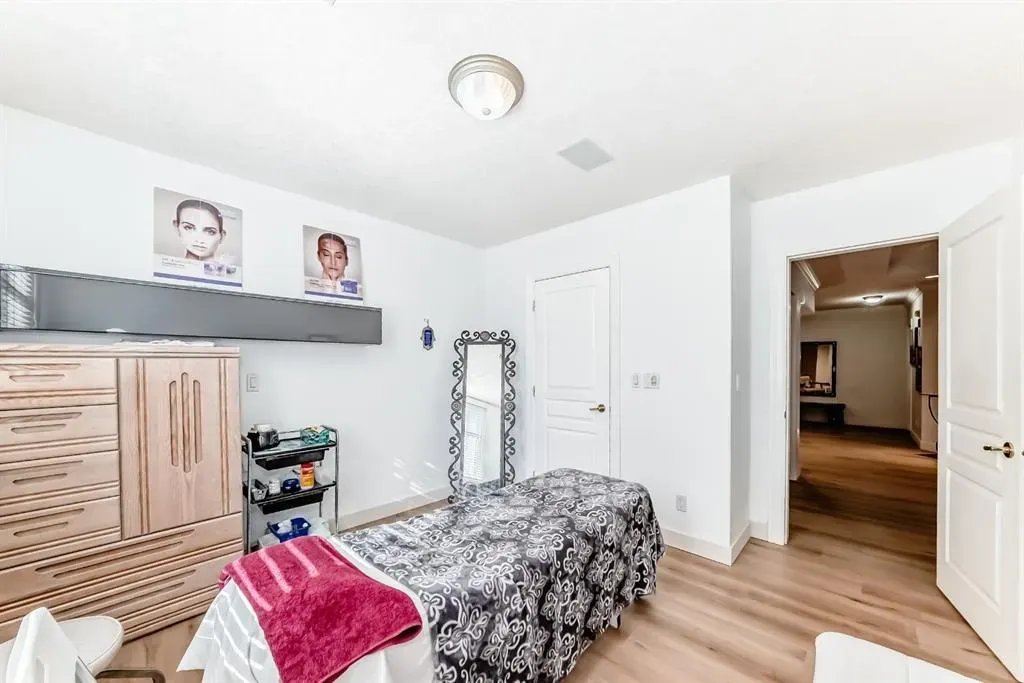 60 24 Avenue SW, #115