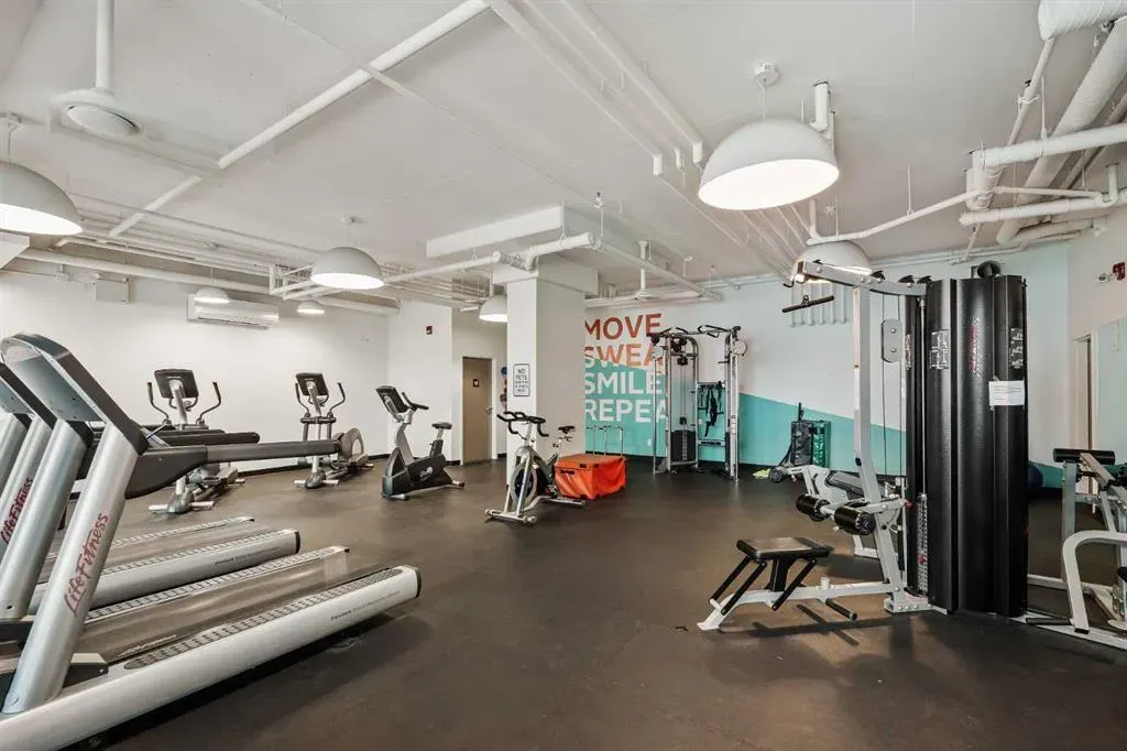 10 Mahogany Mews SE, #204