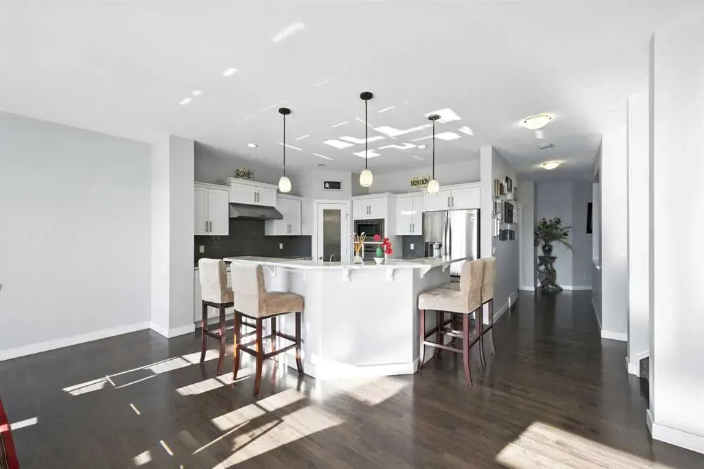 243 Evansfield Way NW