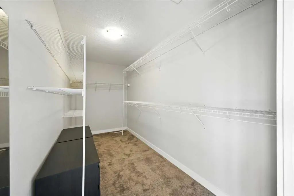 243 Evansfield Way NW