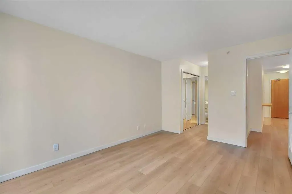 1108 6 Avenue SW, #206