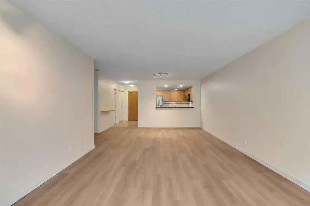 1108 6 Avenue SW, #206