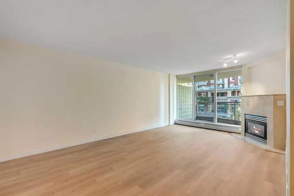 1108 6 Avenue SW, #206