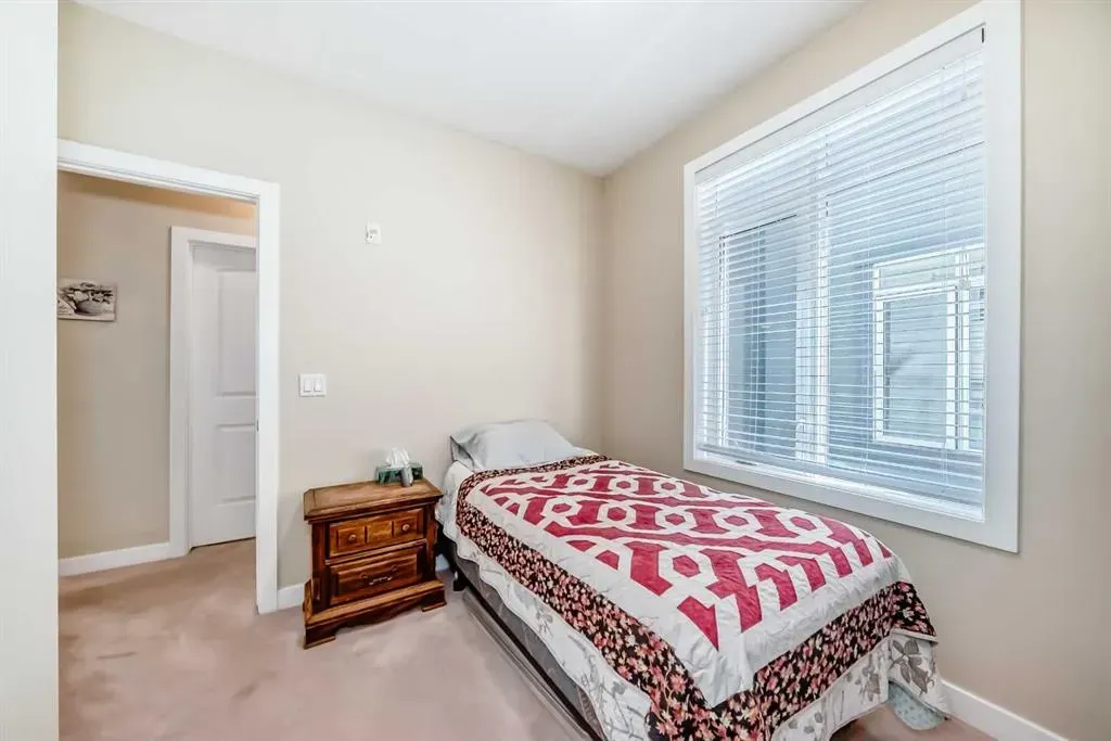 1005A Westmount Drive, #115