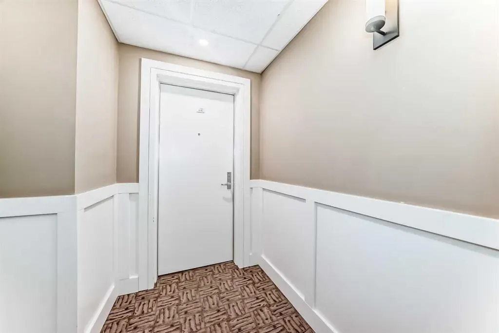 1005A Westmount Drive, #115