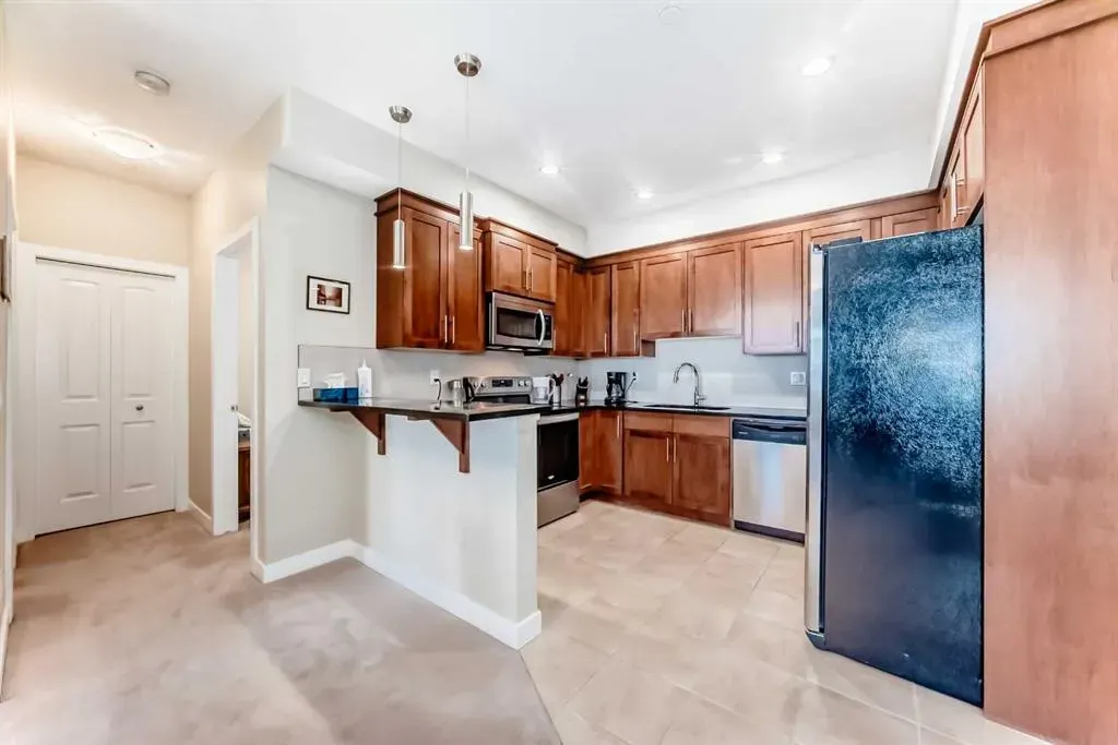 1005A Westmount Drive, #115