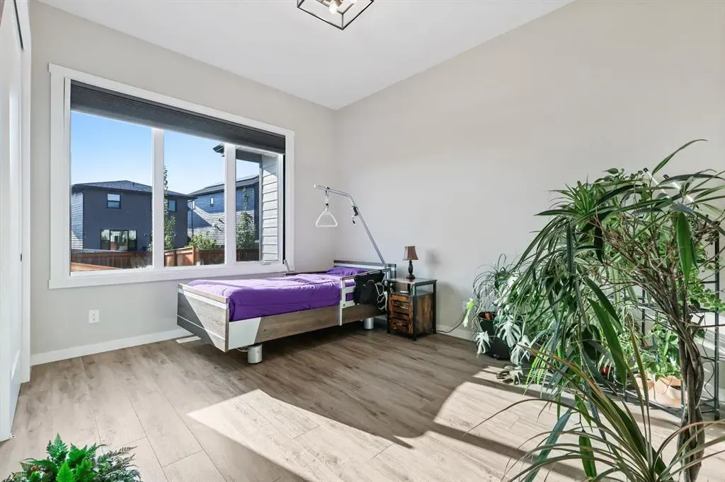 10 Cranbrook Common SE