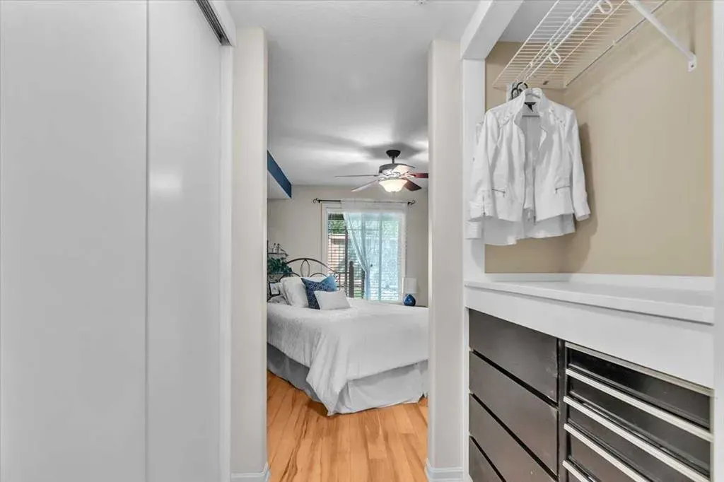 92 Crystal Shores Road, #2110