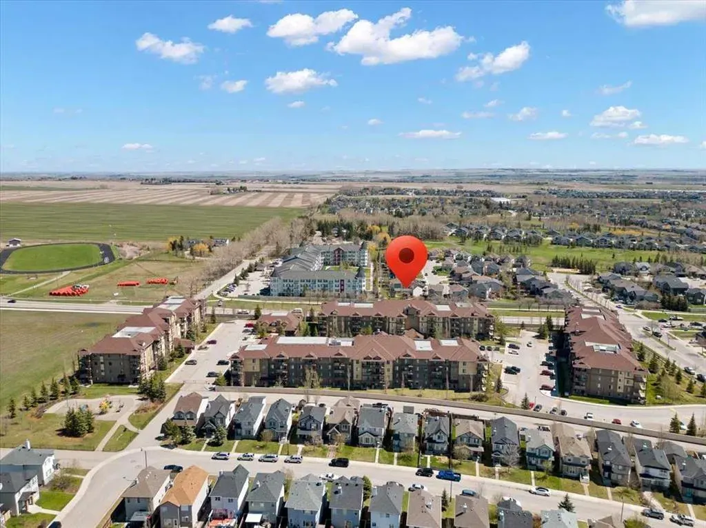 92 Crystal Shores Road, #2110