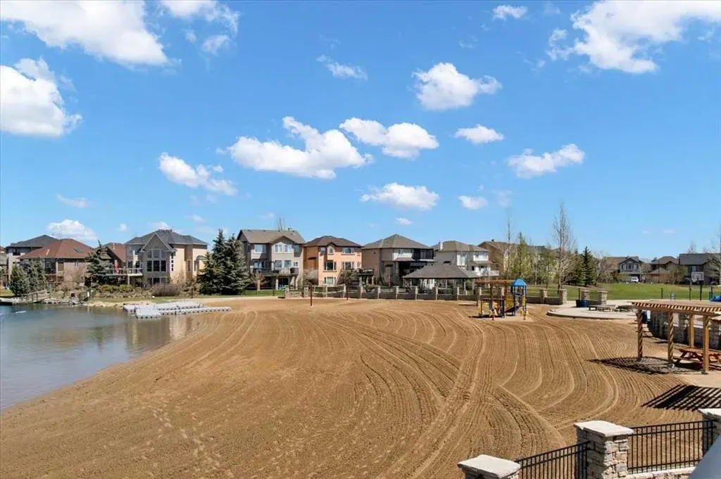 92 Crystal Shores Road, #2110