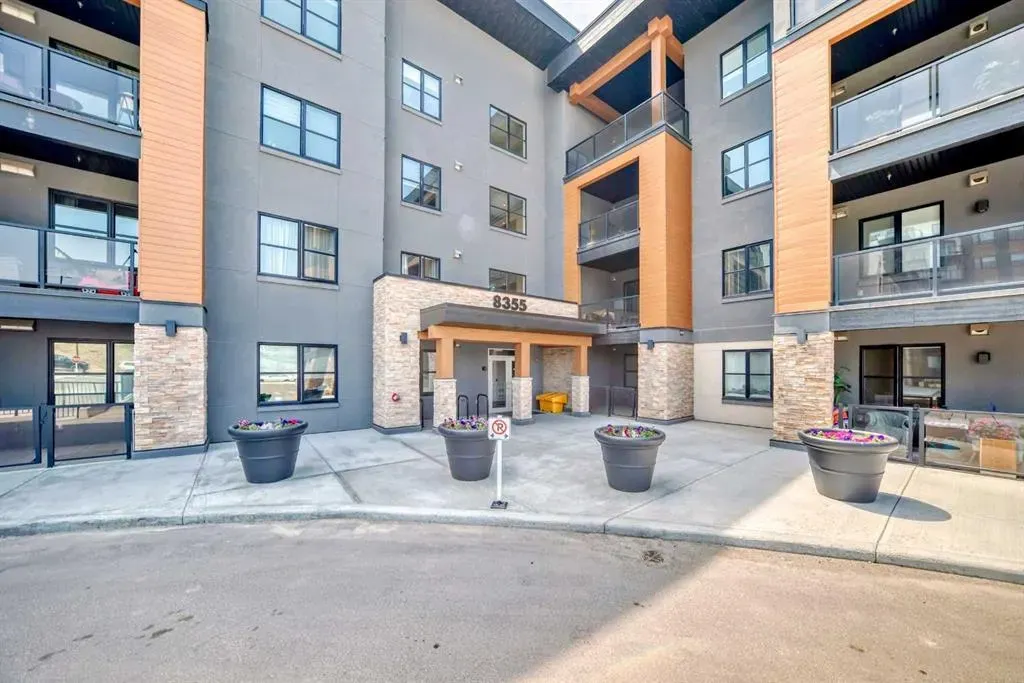 8355 19 Avenue SW, #210