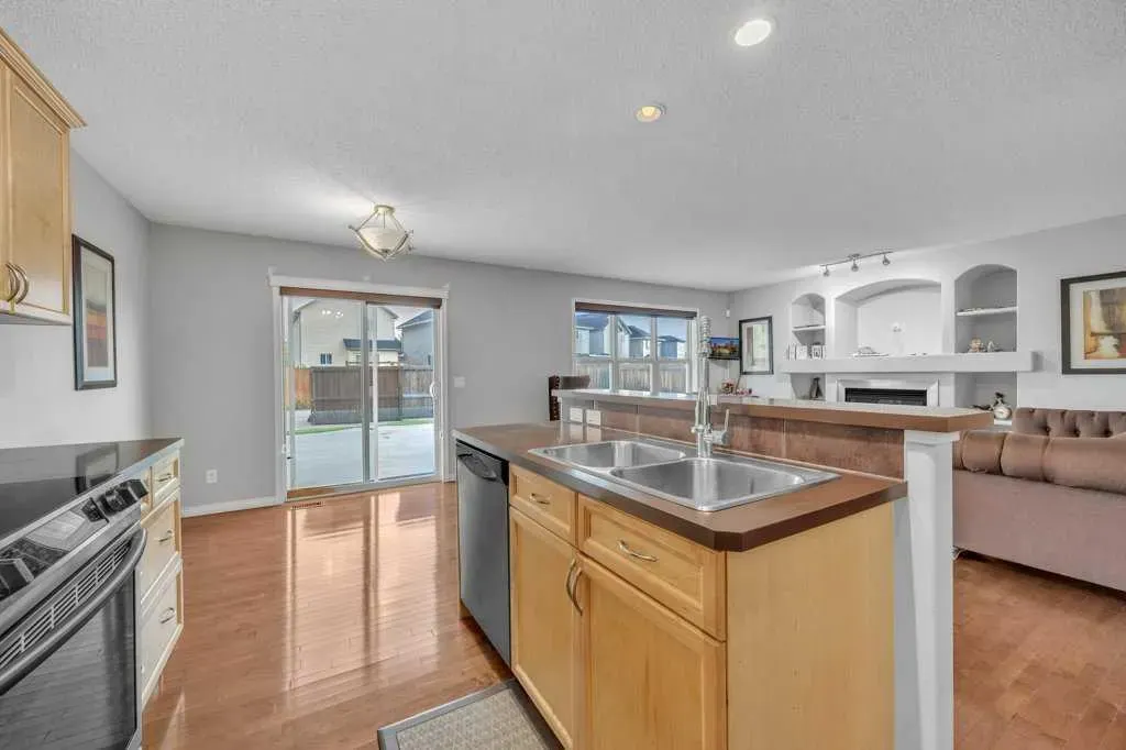 283 Taralake Landing NE