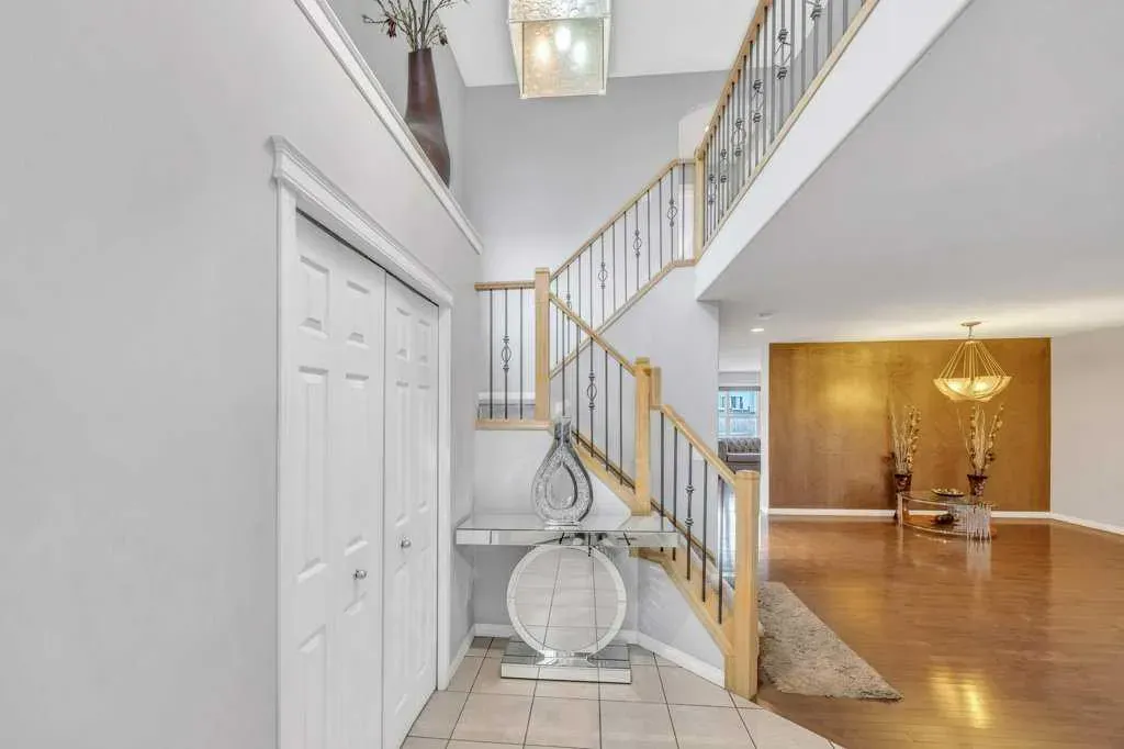 283 Taralake Landing NE