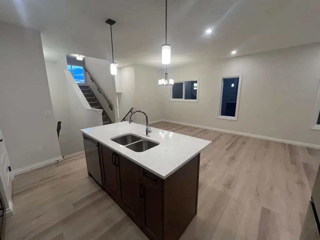 82 Homestead Circle NE
