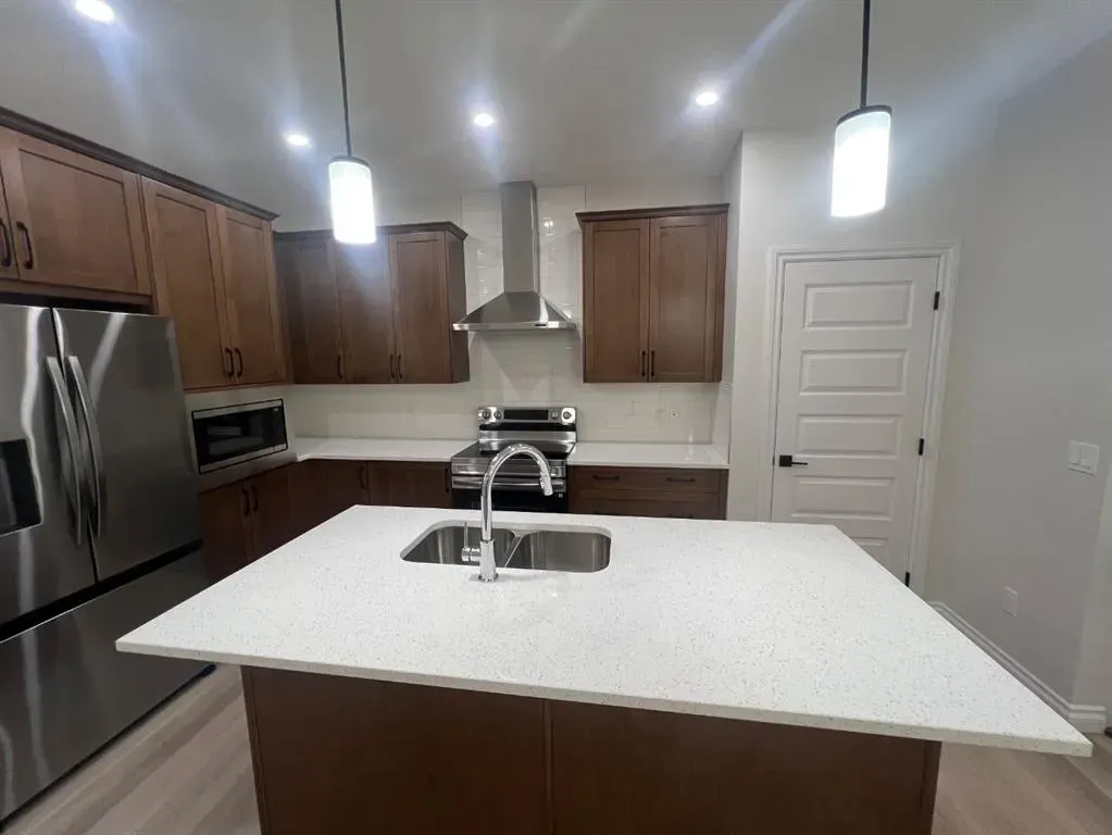 82 Homestead Circle NE
