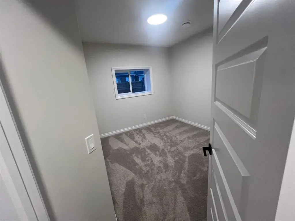 82 Homestead Circle NE