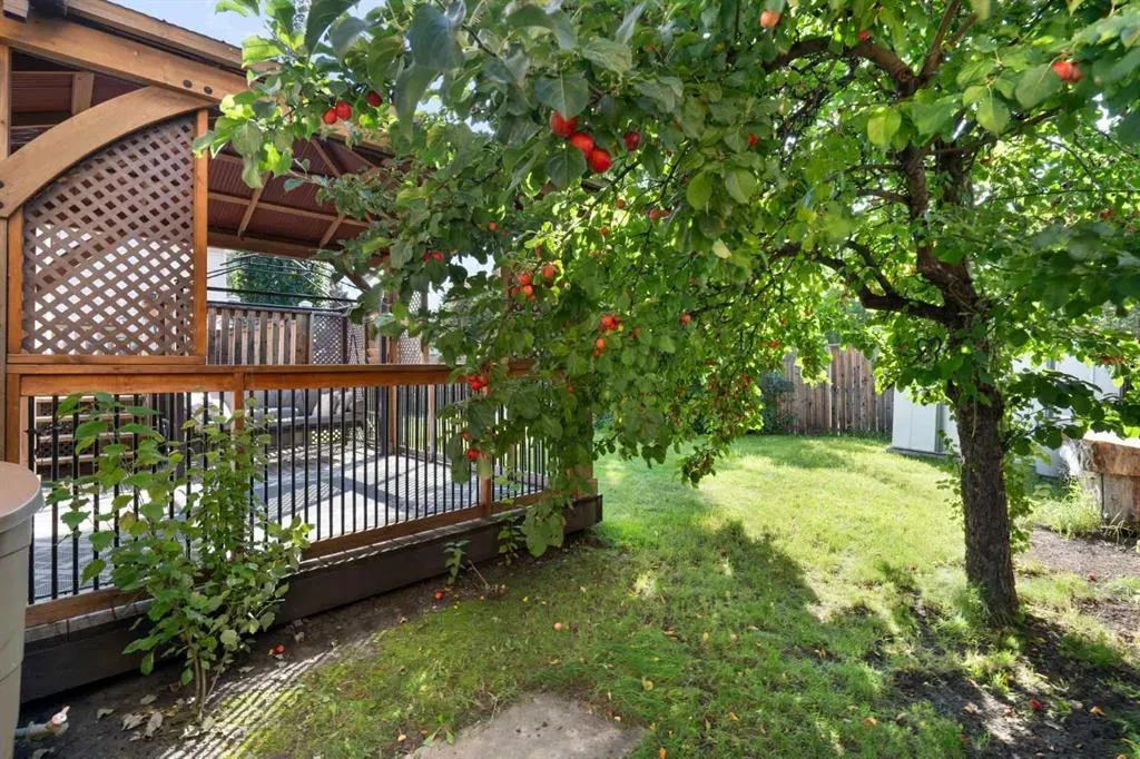 136 Sunvista Close SE