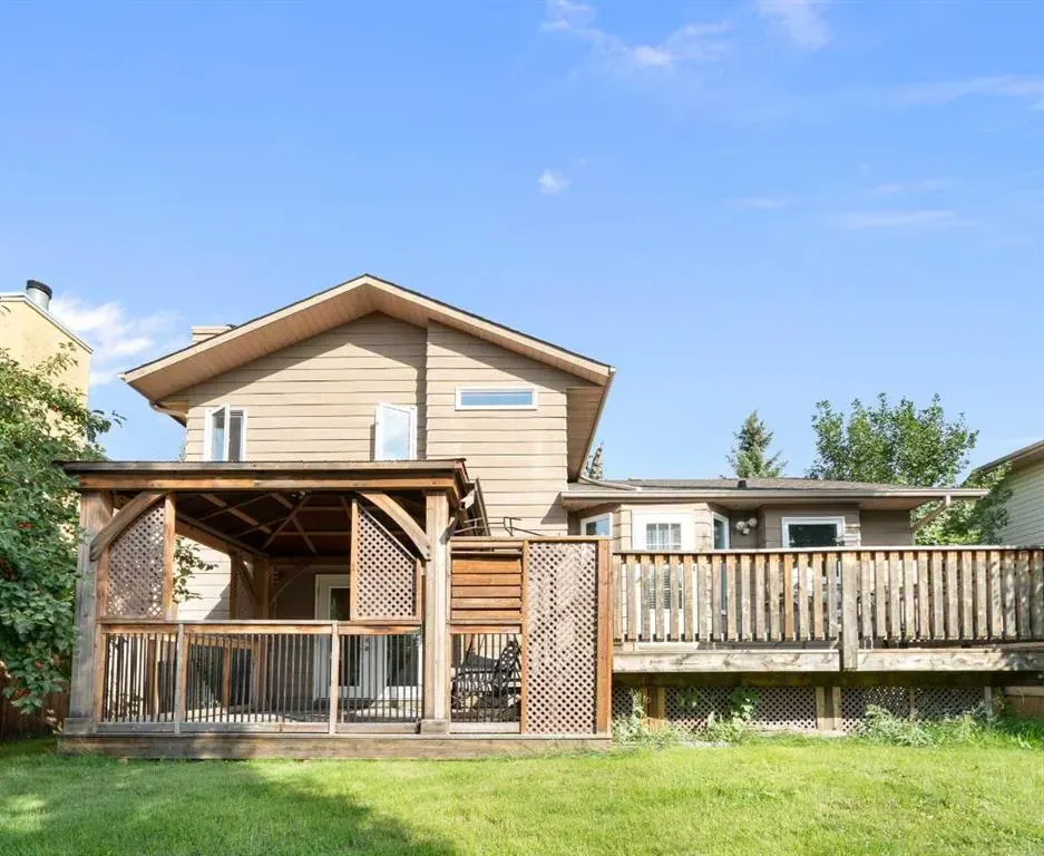 136 Sunvista Close SE
